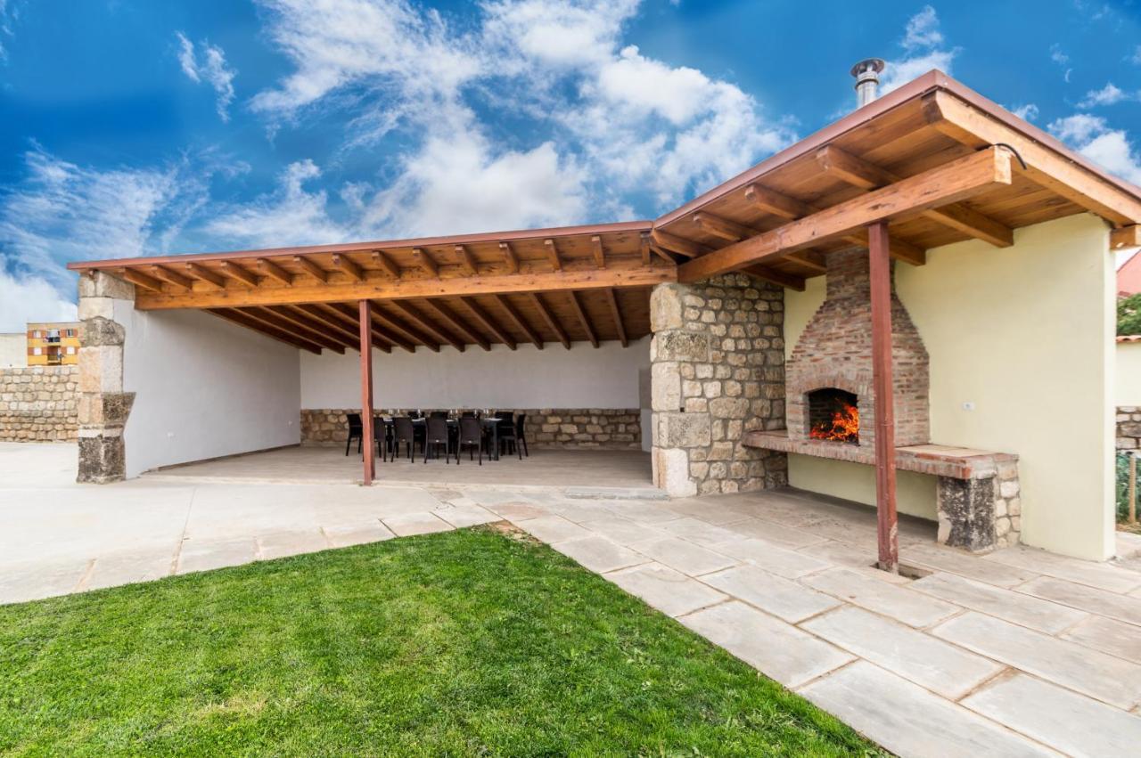 Fidalsa Rest Station Villa Villadiego Ngoại thất bức ảnh